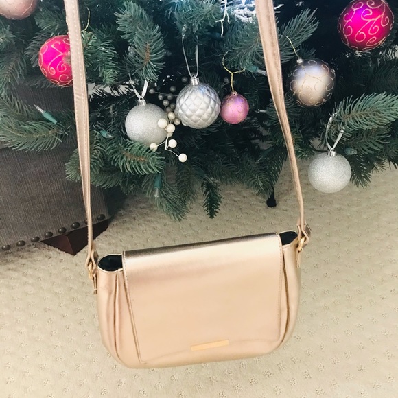 👑NEW Crossbody bag! - Picture 3 of 8